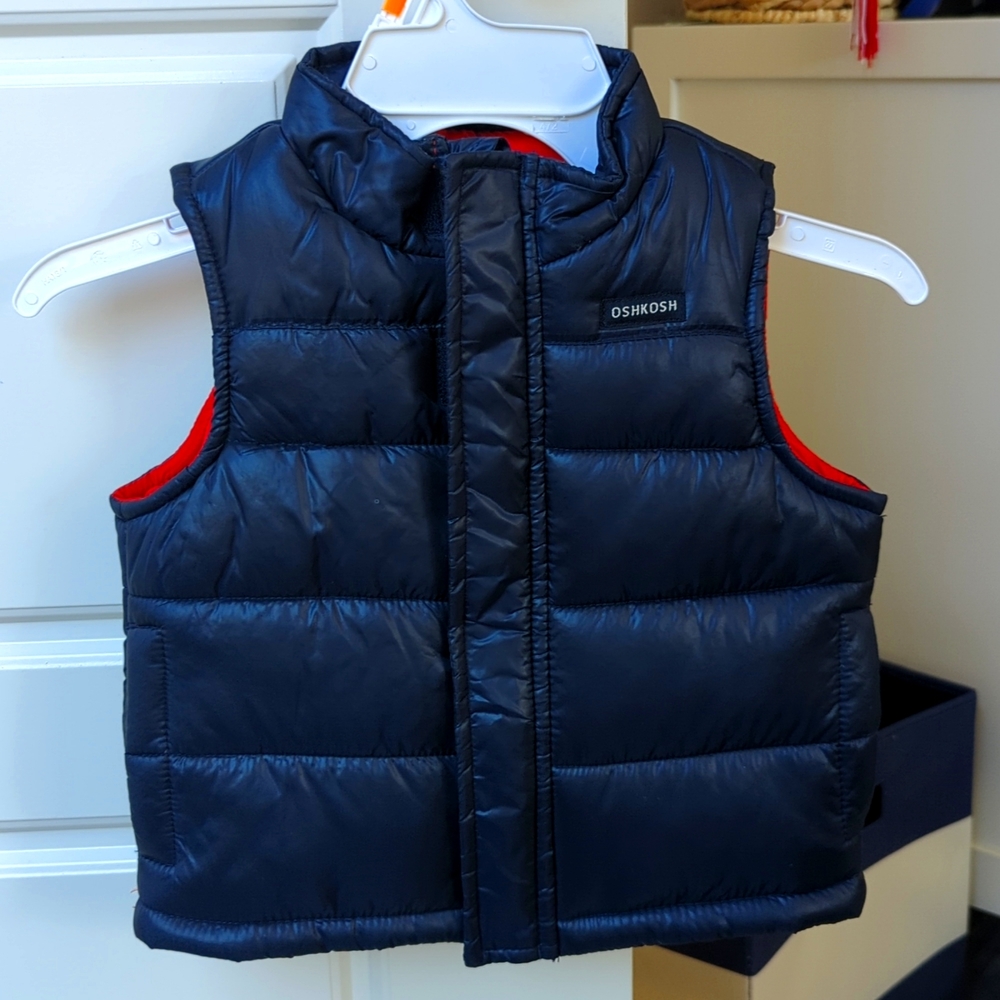 Oshkosh puffer vest -12 months